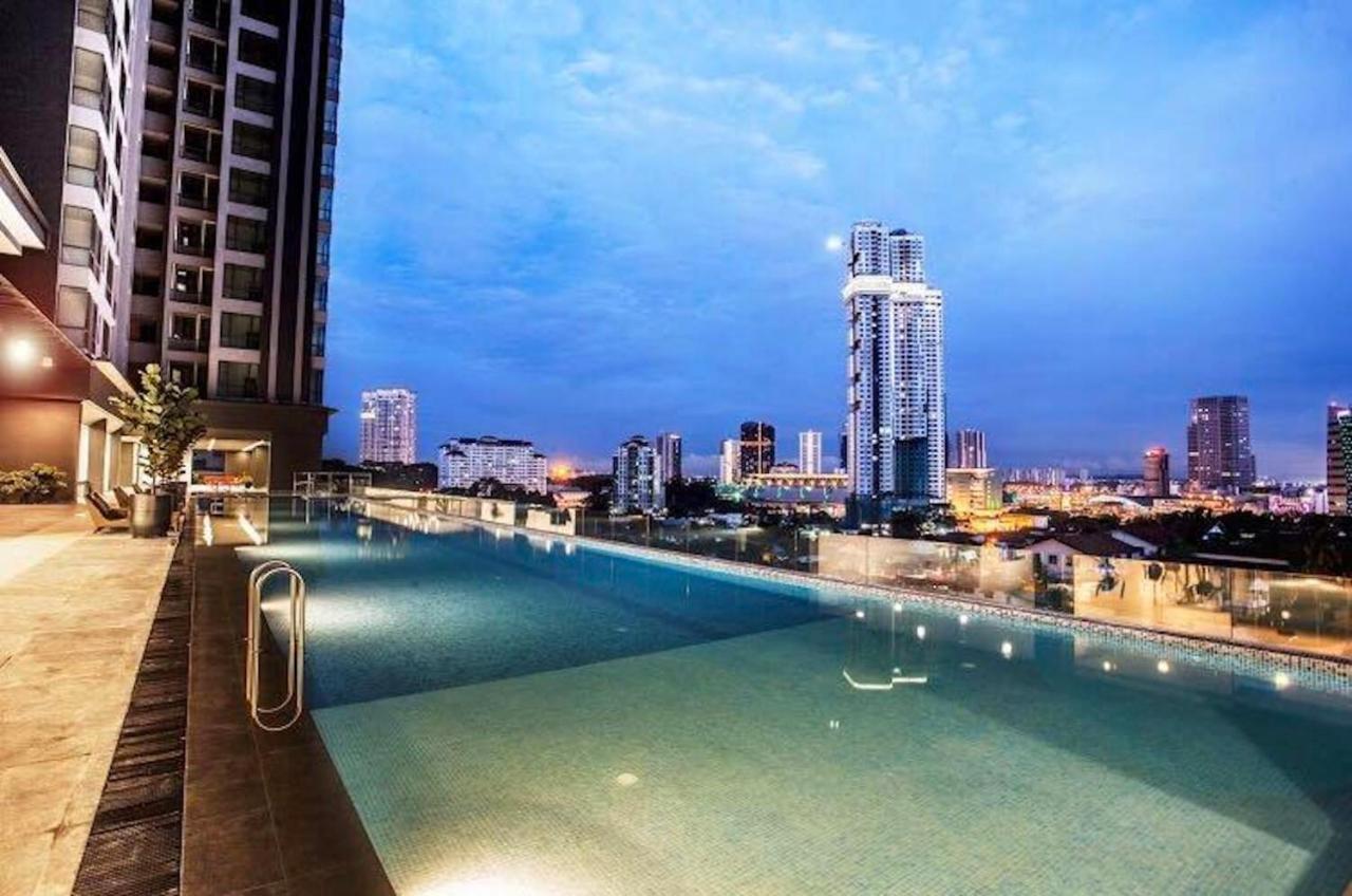 Sks Pavillion Residences By Beestay Management Джохор-Бару Екстер'єр фото